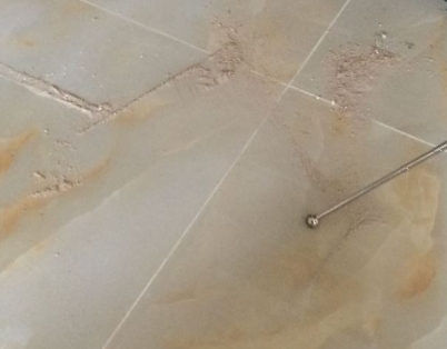 南阳瓷砖空鼓维修公司分享粘合剂选择不当在瓷砖铺贴过程中可能导致以下问题
